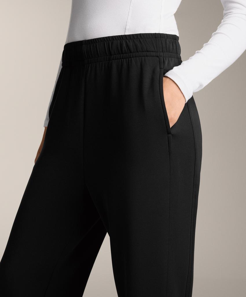 Брюки-джоггеры из мягкого модала