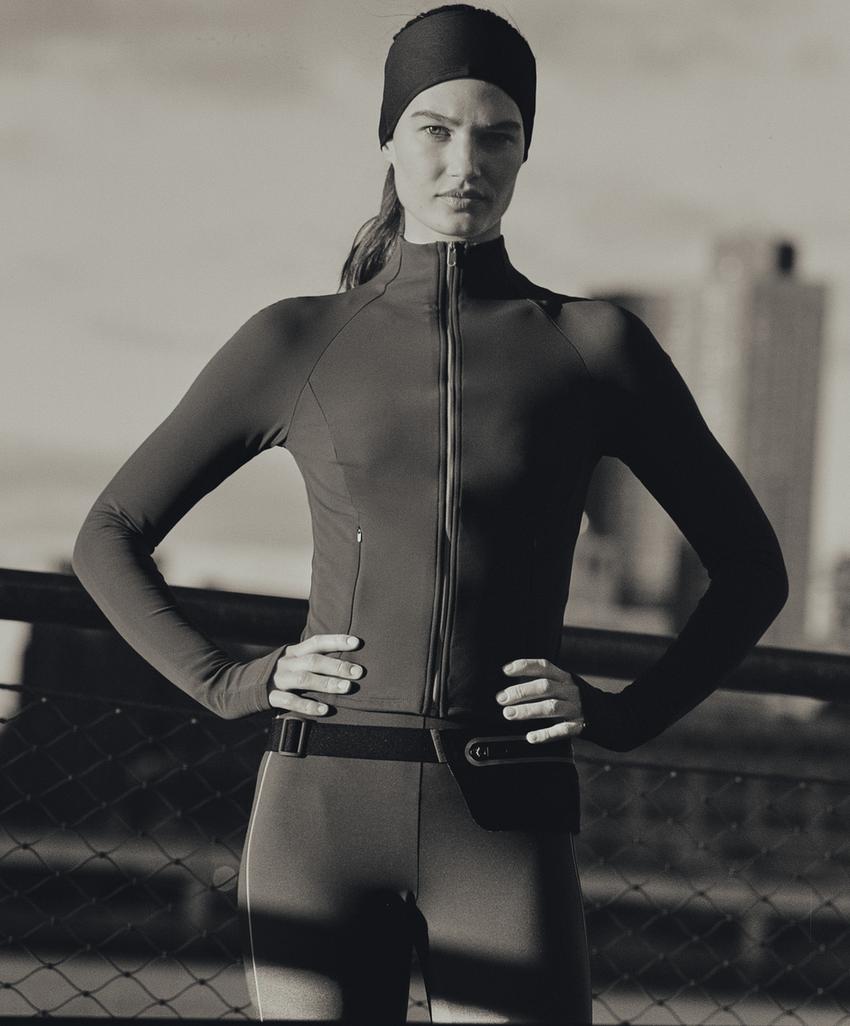 Спортивная повязка для волос 9 см