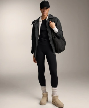 Футболка без рукавов с зауженной талией- Заказать в России